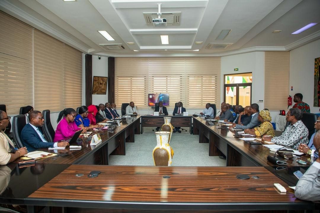Le Réseau CERDI Alumni du Bénin a eu l’honneur d’être reçu par le Président du Fonds Africain de Garantie et de Coopération Économique (FAGACE) dans le cadre des préparatifs de la première édition de… | CERDI ALUMNI BENIN